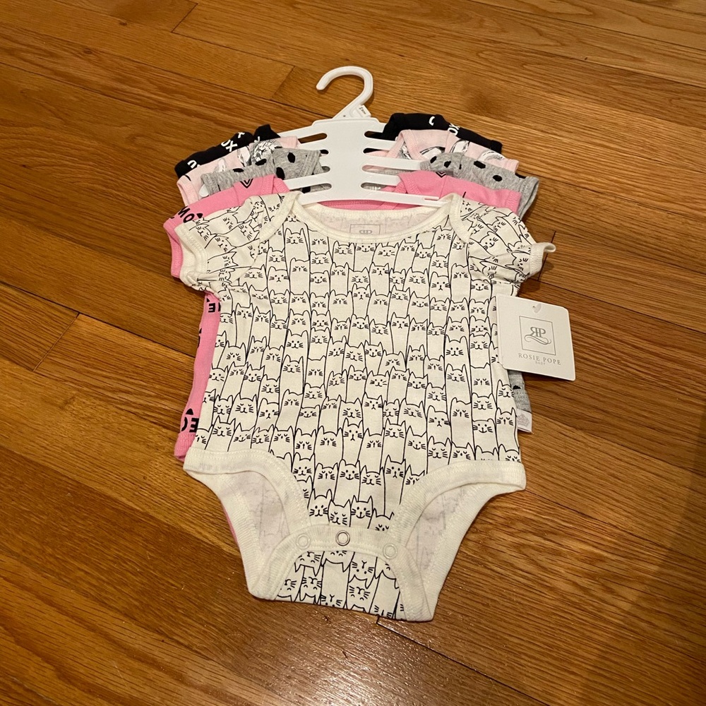 Rose Pope NWT 5 pack bodysuit 0/3m